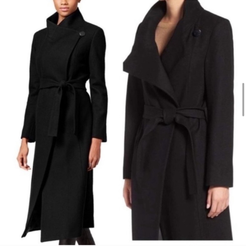 Like new!! Elegant Wool Black Women's Trench Coat with belt - Picture 3 of 4